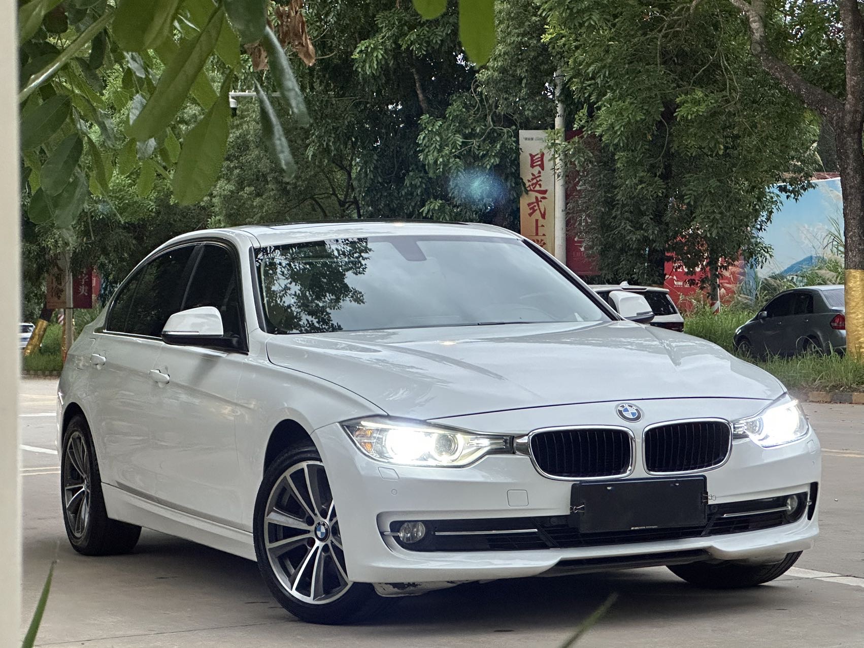 BMW 3 Series 2013 #5 BMW 3 Series 2013 car image #5