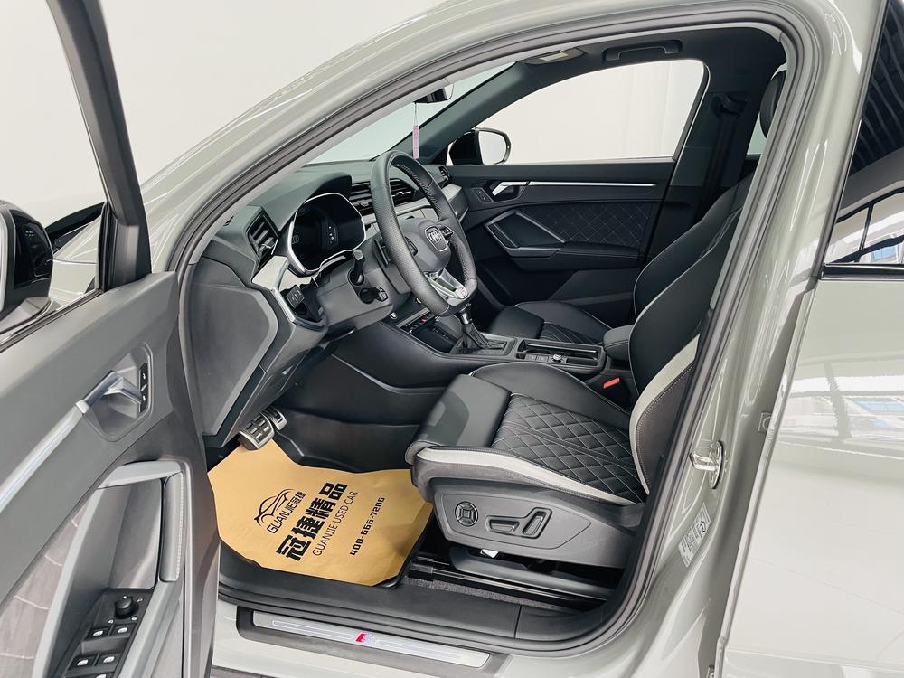 Audi Q3 Sportback 2024 imagen de coche #10