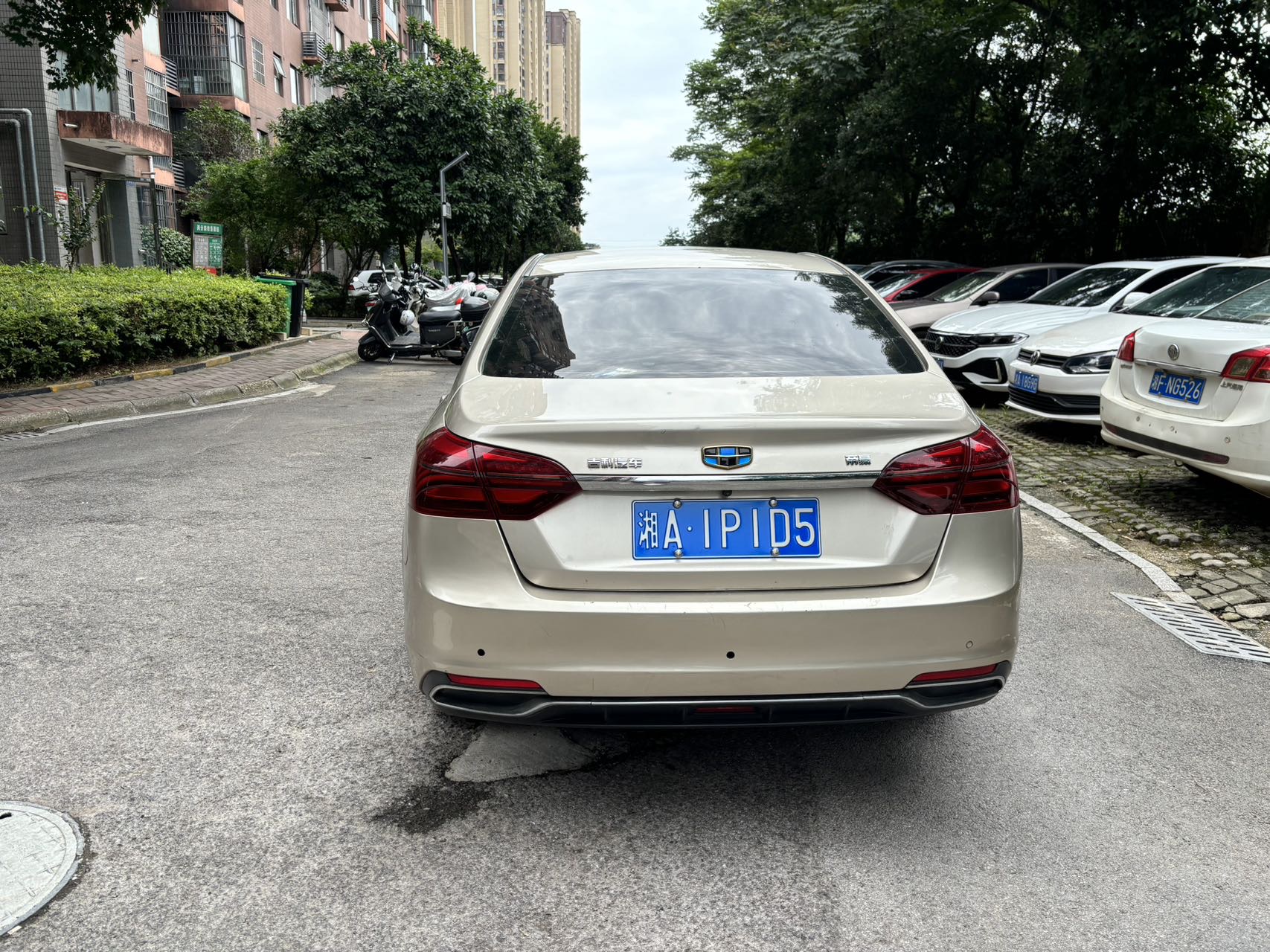 GEELY Emgrand 2019 #7 GEELY Emgrand 2019 car image #7