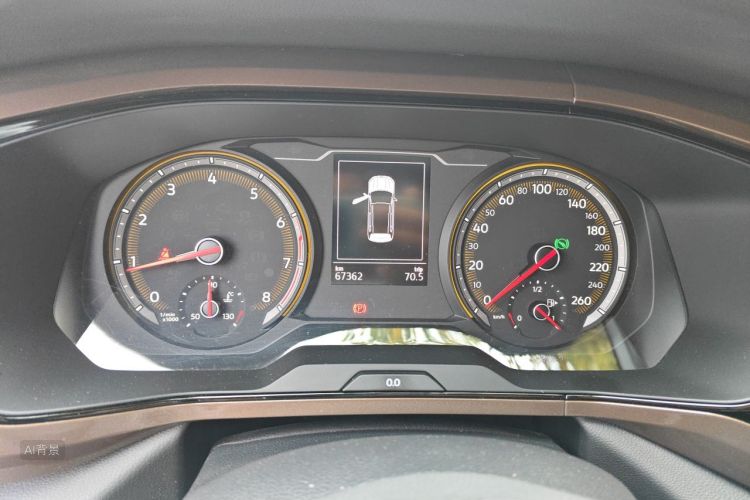 Volkswagen Tharu 2020 car image #13