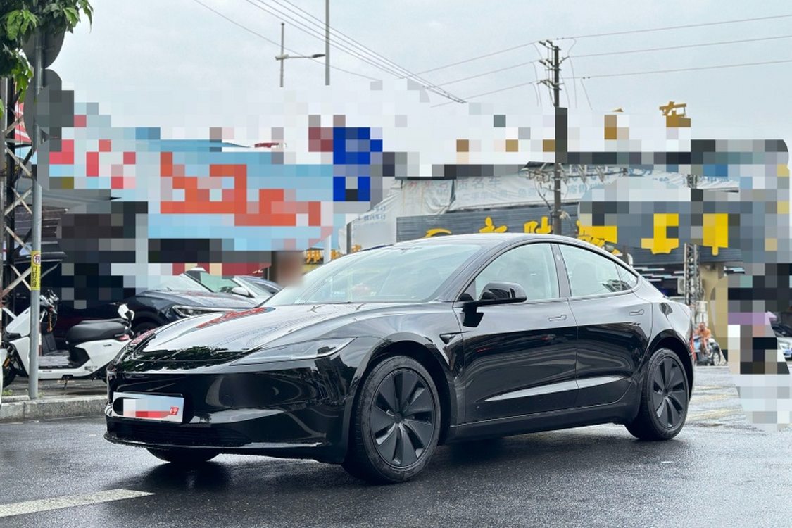 Tesla Model 3 2025 Tesla Model 3 2025 immagine di auto