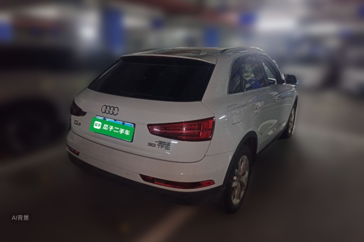 Audi Q3 2016 car image #7