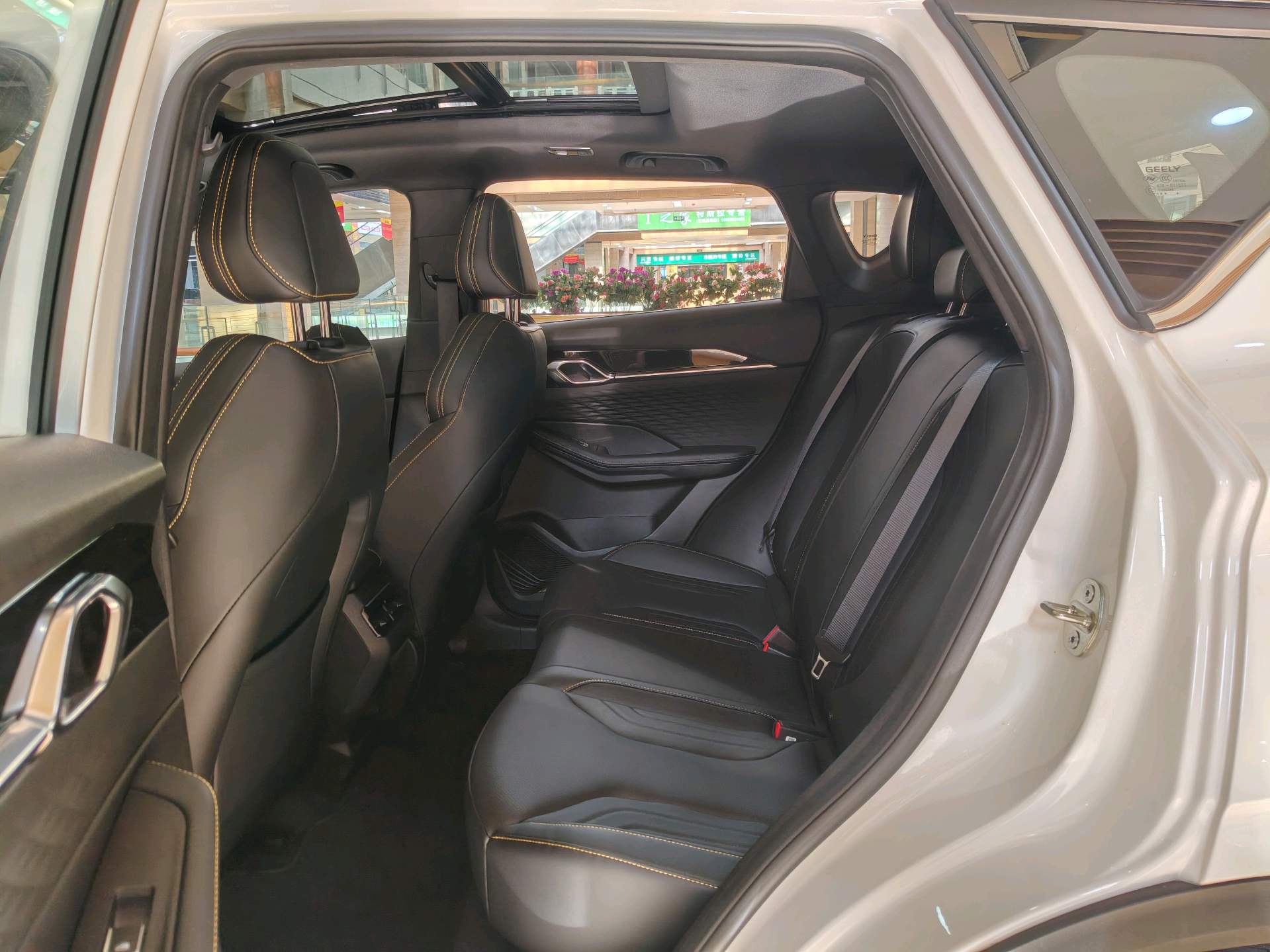 GEELY Coolray 2025 image de voiture #8
