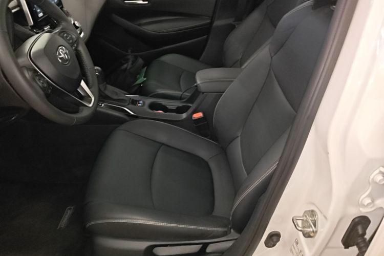Toyota Corolla 2020 #19 Toyota Corolla 2020 صورة سيارة #19