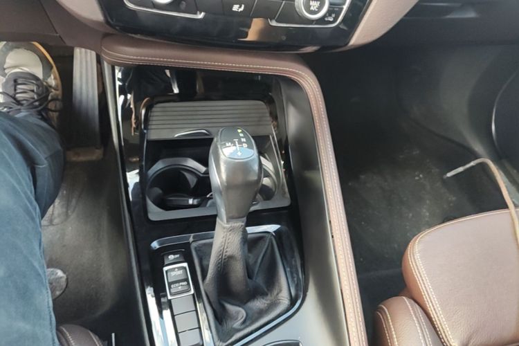 BMW X1 2018 #14 BMW X1 2018 car image #14