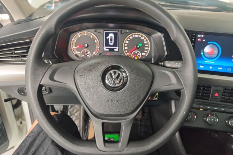 Volkswagen Bora 2020 car image #11
