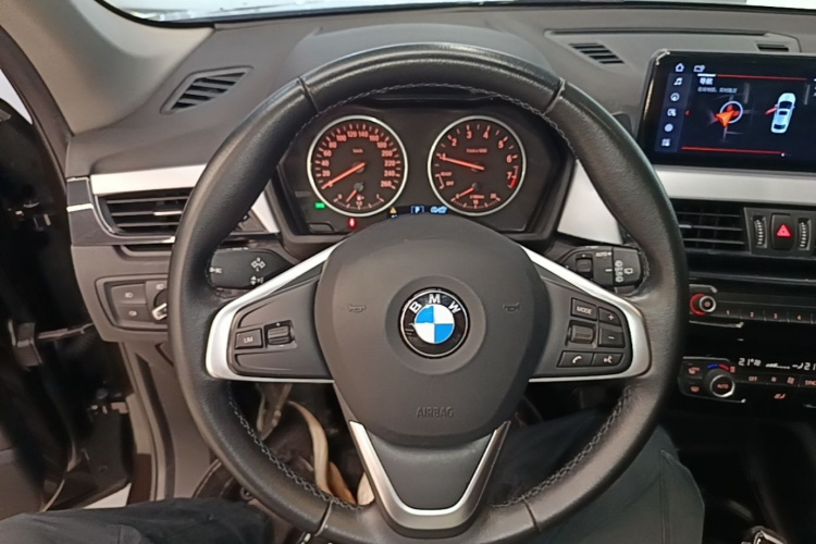 BMW X1 2017 #11 BMW X1 2017 car image #11