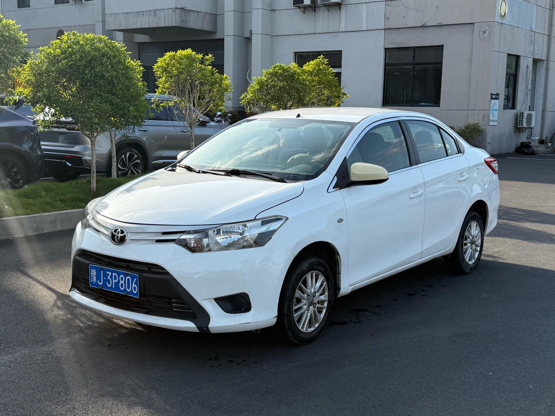 Toyota Vios 2015 Toyota Vios 2015 car image
