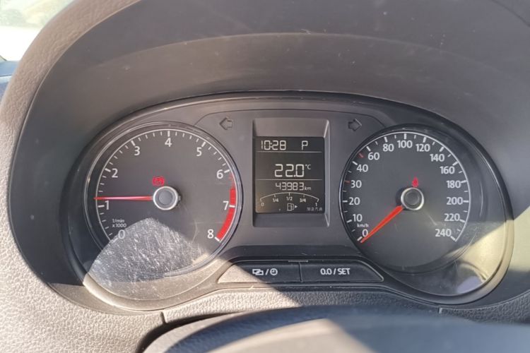 Volkswagen Polo 2019 #16 Volkswagen Polo 2019 car image #16