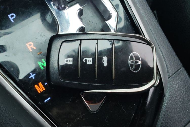 Toyota Corolla 2019 #9 Toyota Corolla 2019 car image #9