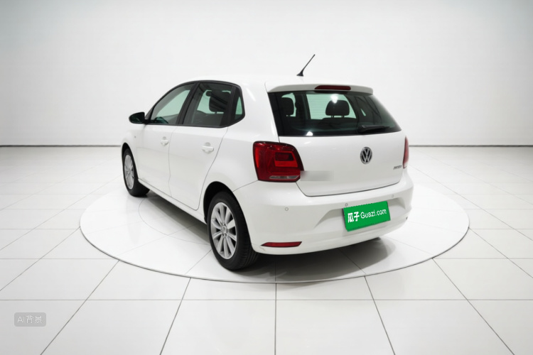 Volkswagen Polo 2015 immagine di auto #5