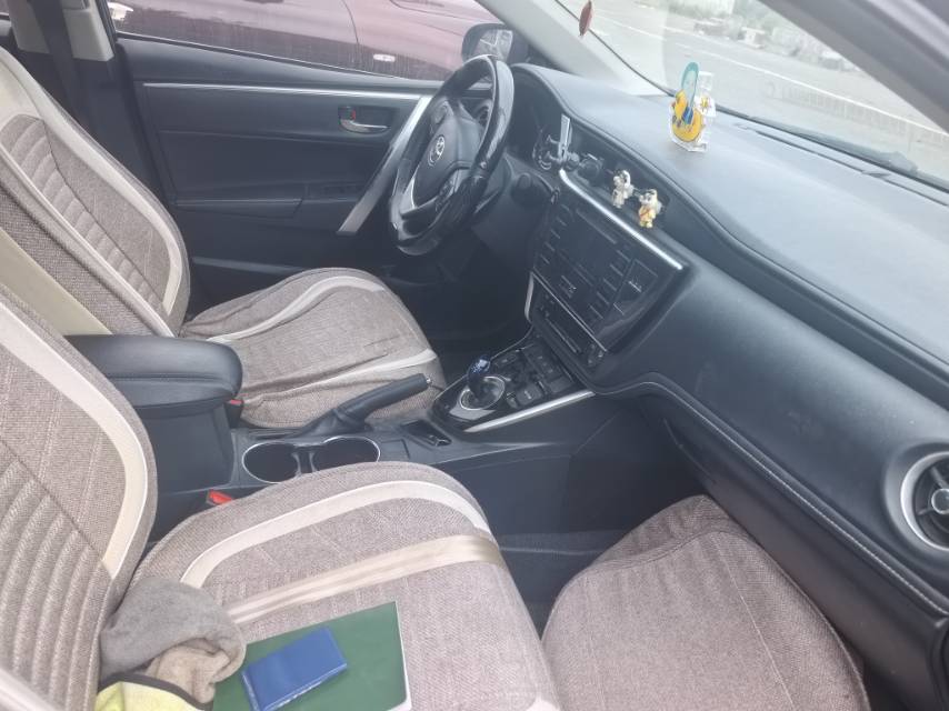 Toyota Corolla 2018 immagine di auto #6