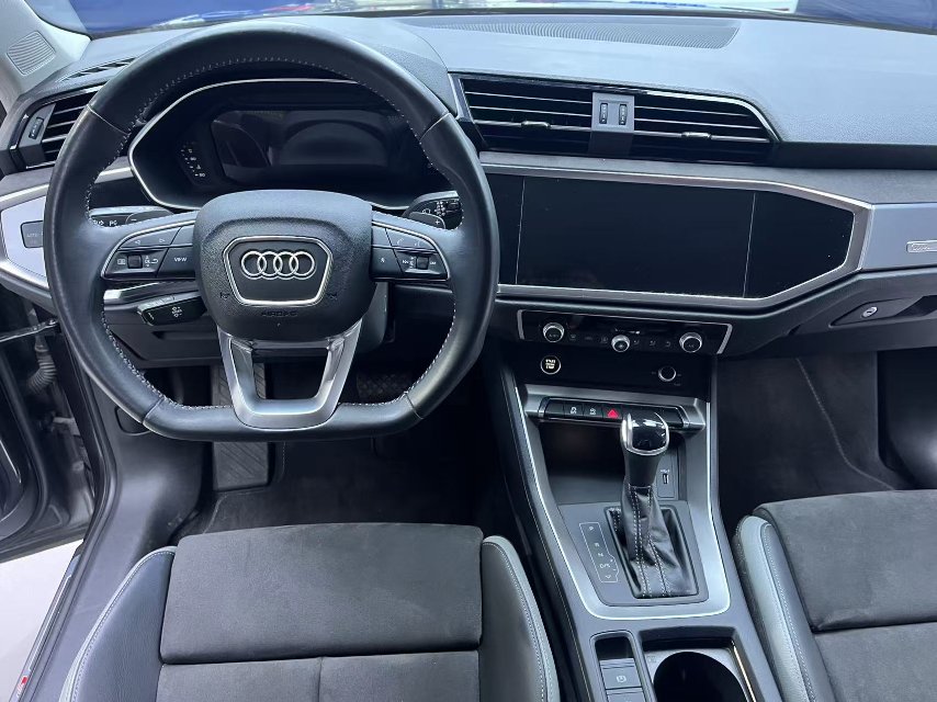 Audi Q3 2021 #6 Audi Q3 2021 car image #6