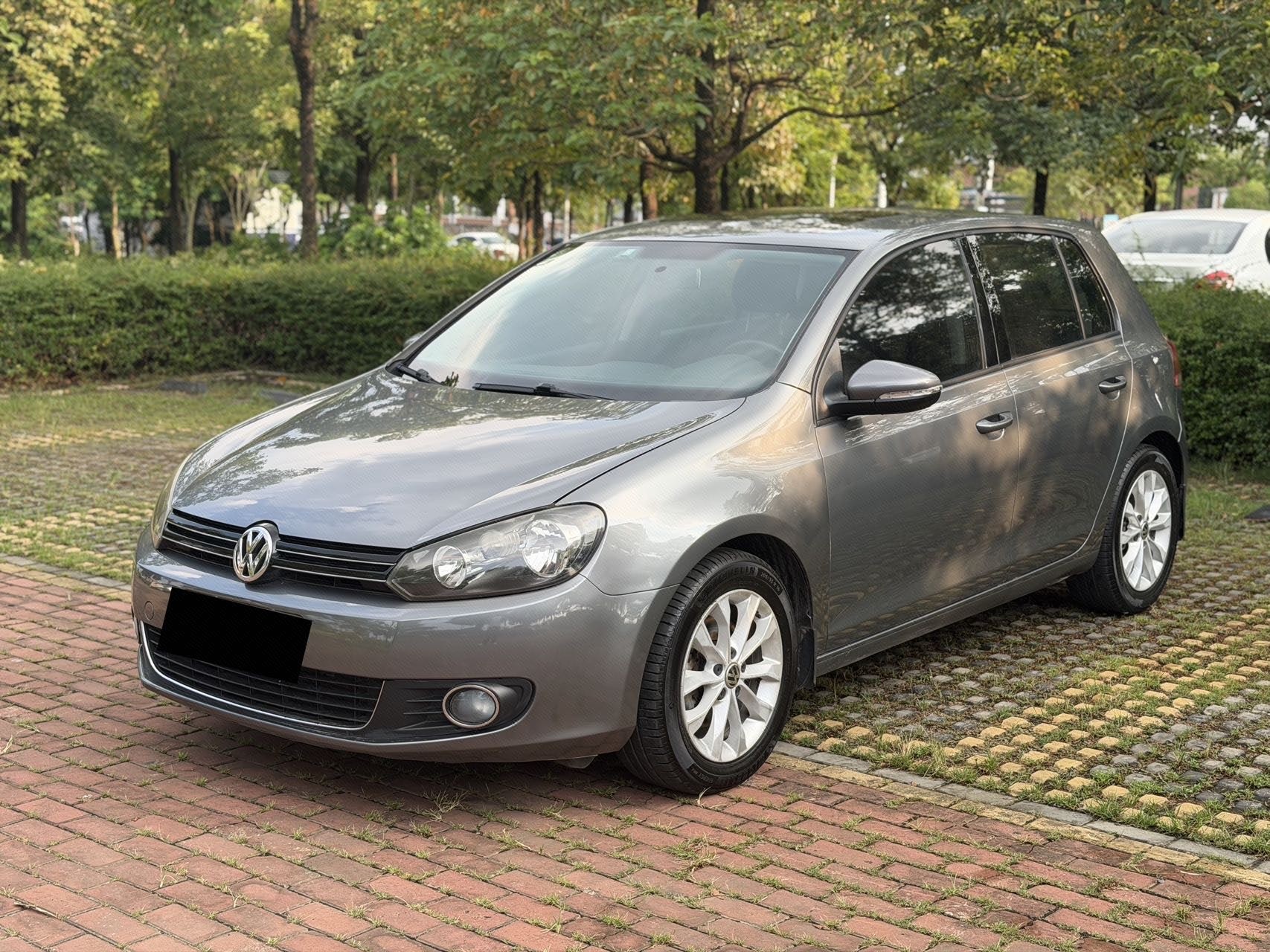 Volkswagen Golf 2012 Volkswagen Golf 2012 car image