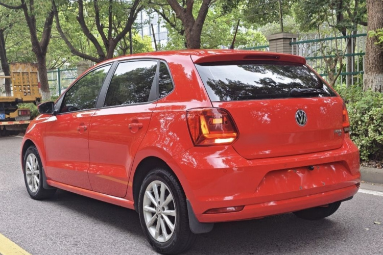 Volkswagen Polo 2017 #12 Volkswagen Polo 2017 car image #12