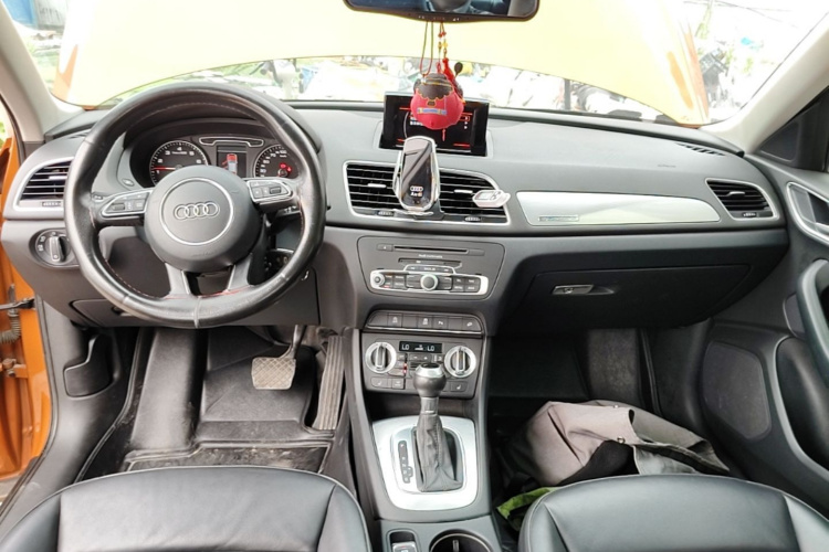 Audi Q3 2015 #10 Audi Q3 2015 car image #10