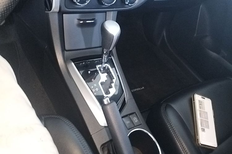 Toyota Corolla 2019 #14 Toyota Corolla 2019 car image #14