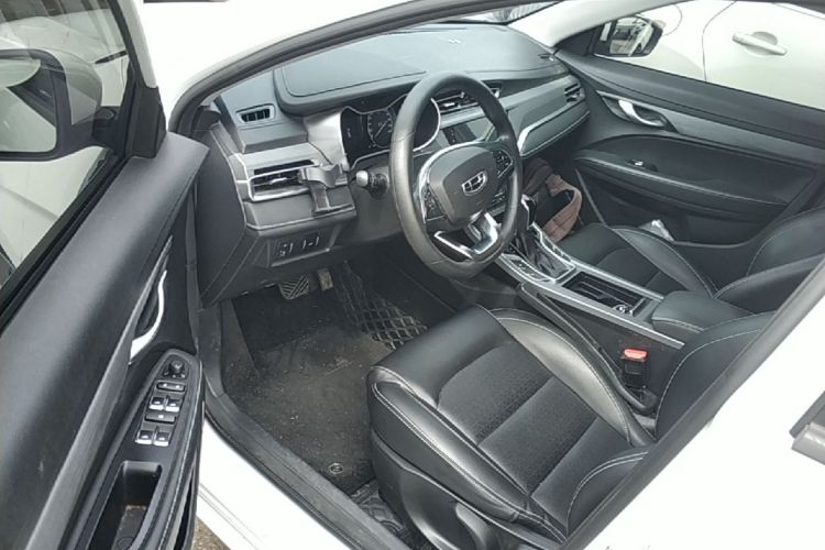 GEELY Emgrand 2022 car image #16
