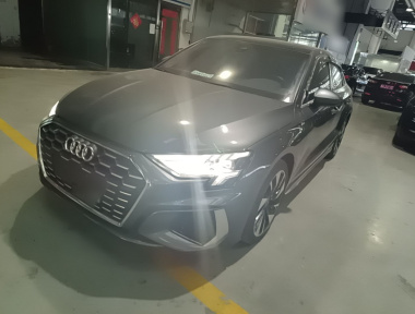 Audi A3 2023 immagine di auto 