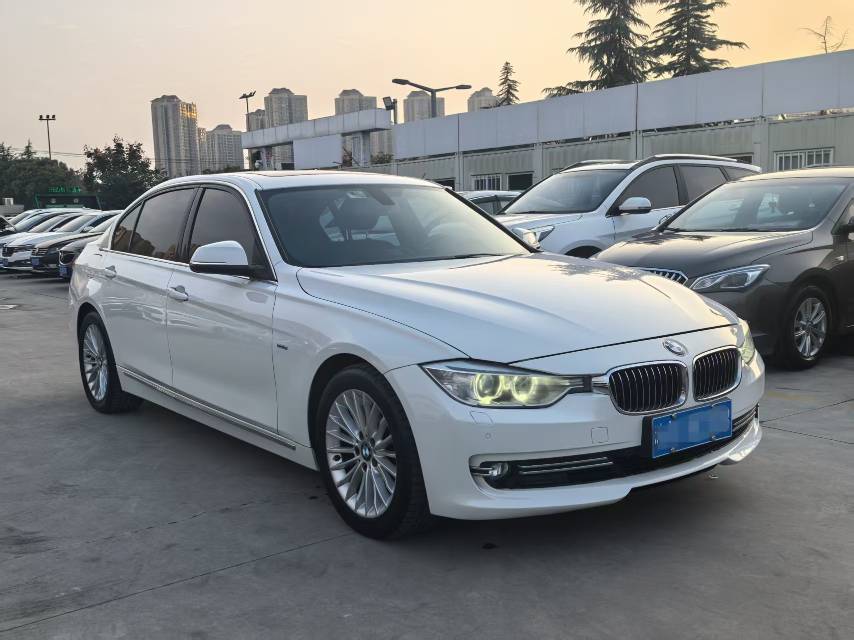 BMW 3 Series 2014 #3 BMW 3 Series 2014 car image #3