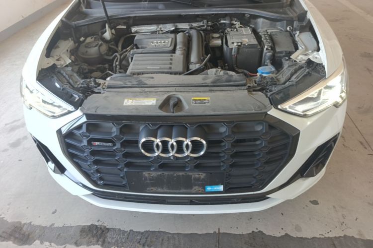 Audi Q3 2021 #20 Audi Q3 2021 car image #20
