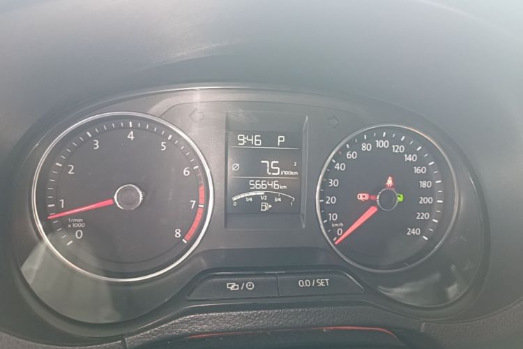 Volkswagen Polo 2016 #12 Volkswagen Polo 2016 car image #12