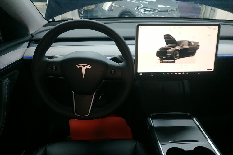 Tesla Model Y 2022 #11 Tesla Model Y 2022 car image #11