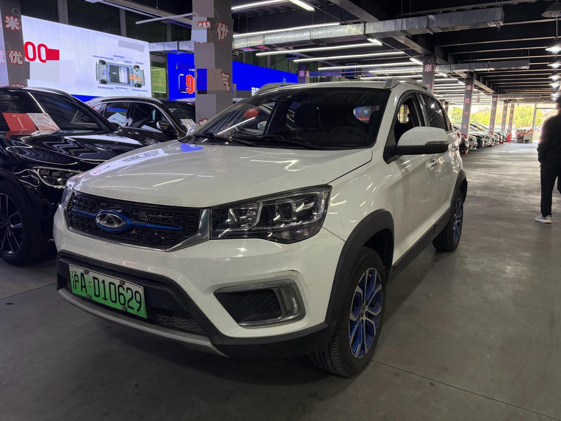 2018 2018 car image