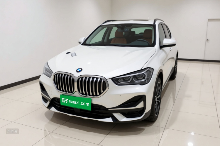 BMW X1 2021 car image #2