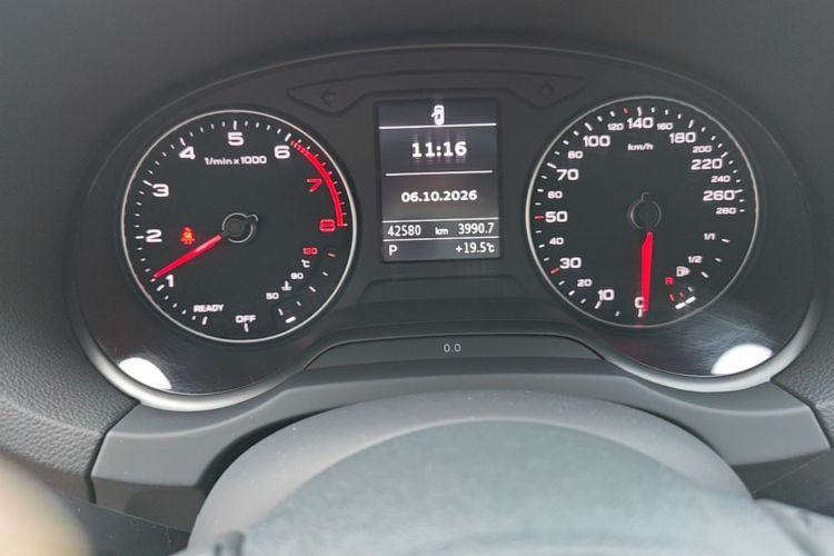 Audi A3 2020 car image #12