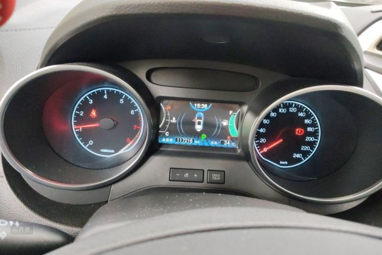 BYD Yuan 2017 car image #13