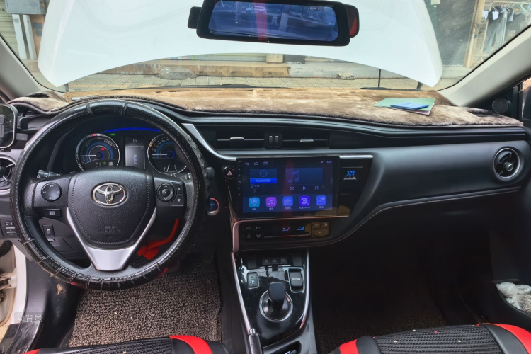 Toyota Corolla 2018 #11 Toyota Corolla 2018 car image #11