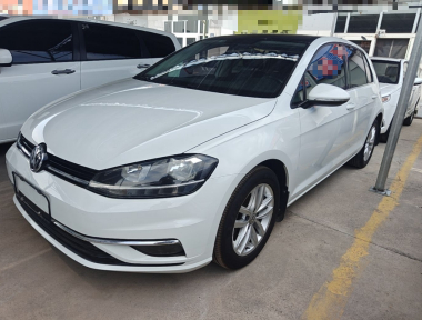 Volkswagen Golf 2018 Volkswagen Golf 2018 car image