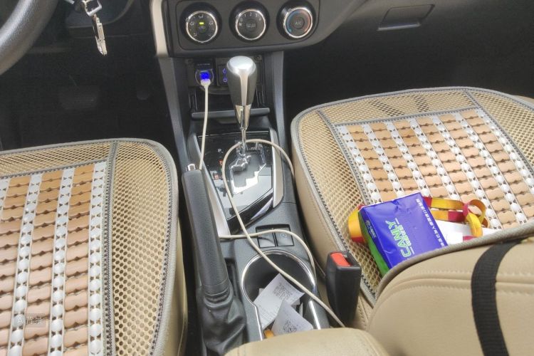 Toyota Corolla 2019 #16 Toyota Corolla 2019 car image #16