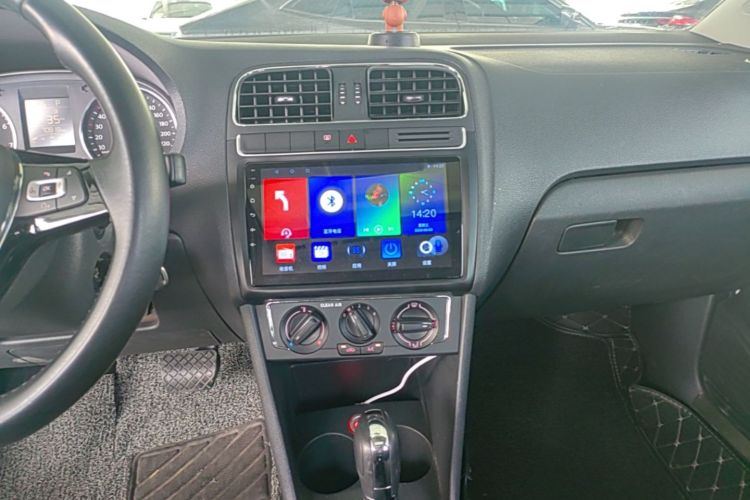 Volkswagen Polo 2016 #17 Volkswagen Polo 2016 car image #17