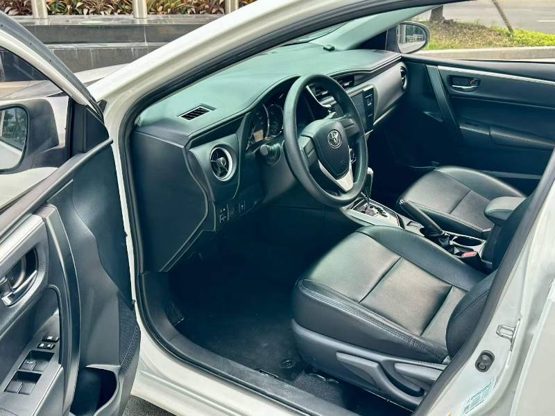 Toyota Corolla 2018 car image #2