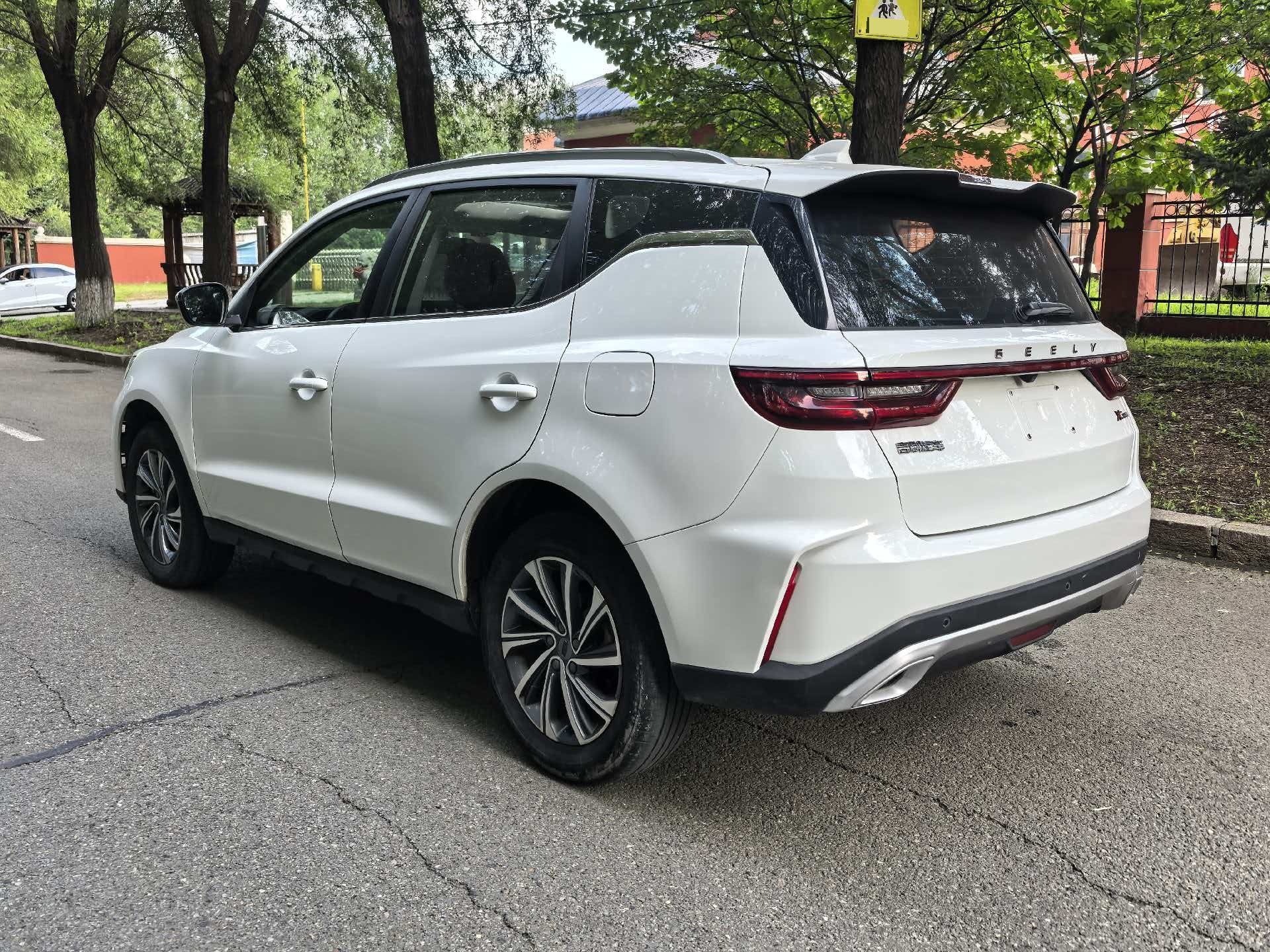 GEELY Vision X6 2021 #4 GEELY Vision X6 2021 imagen de coche #4