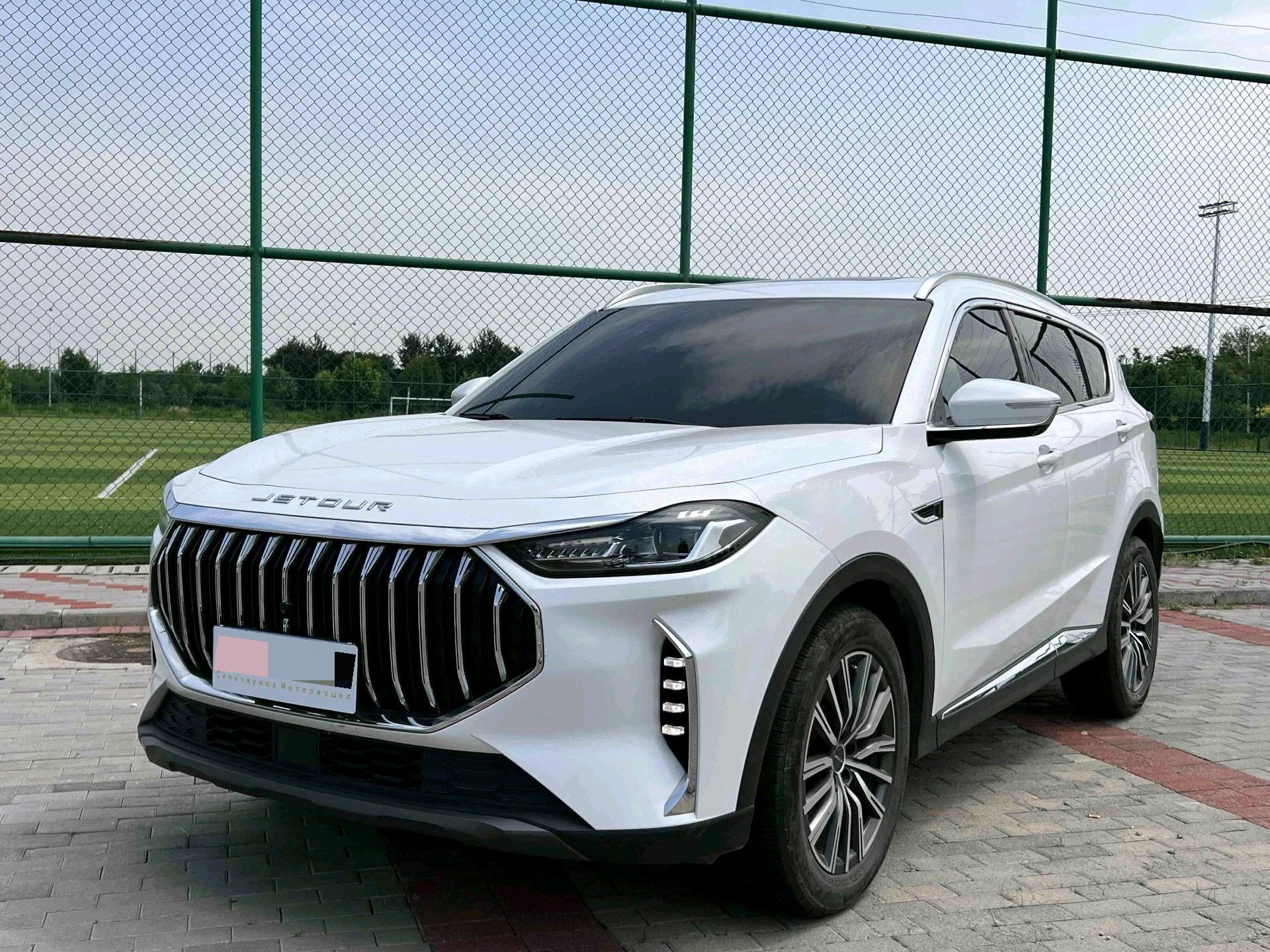 Jetour X70 PLUS 2023 car image 