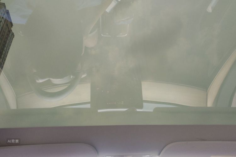 Tesla Model Y 2022 car image #20