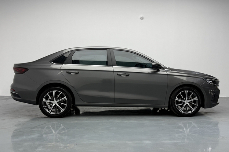 GEELY Emgrand 2024 #8 GEELY Emgrand 2024 car image #8