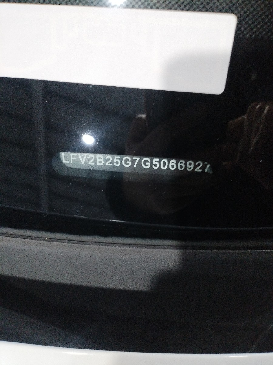 Volkswagen Golf 2016 car image #8