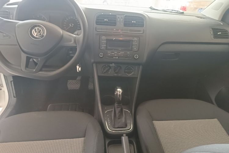 Volkswagen Polo 2016 #14 Volkswagen Polo 2016 car image #14