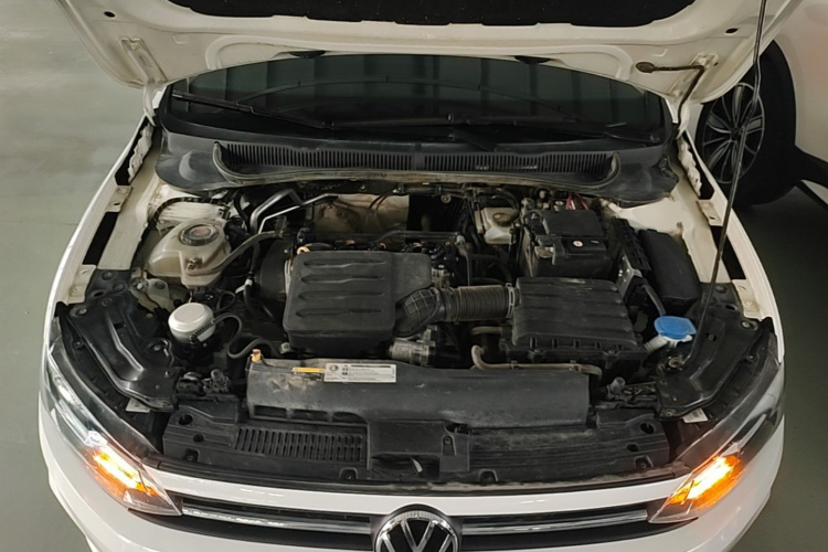 Volkswagen Polo 2023 car image #20