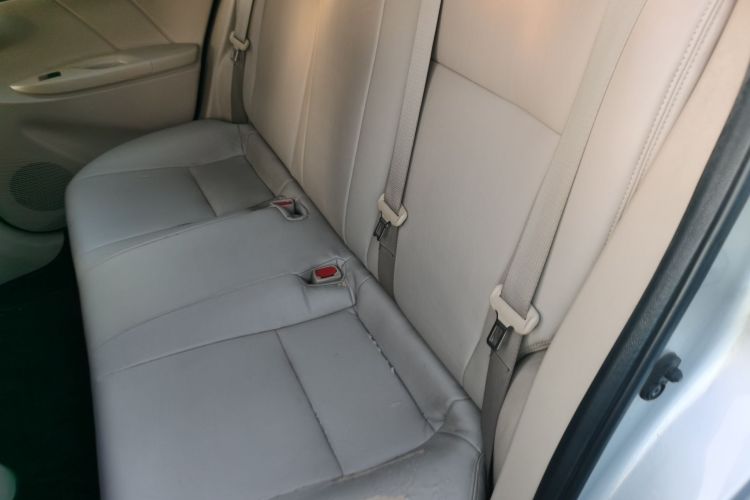 Toyota Vios 2015 car image #10
