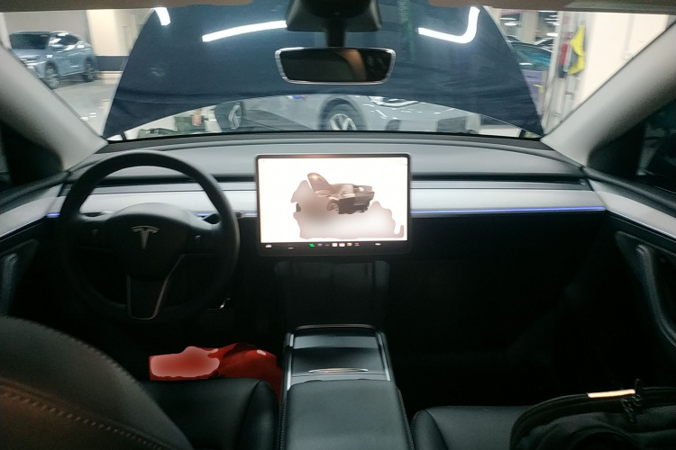 Tesla Model Y 2022 #10 Tesla Model Y 2022 car image #10