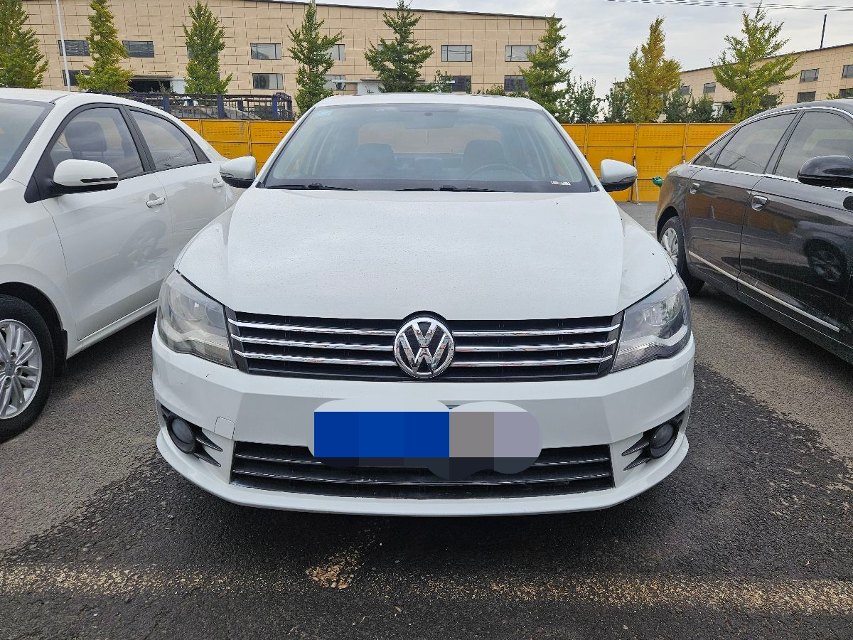 Volkswagen Bora 2014 imagen de coche #2