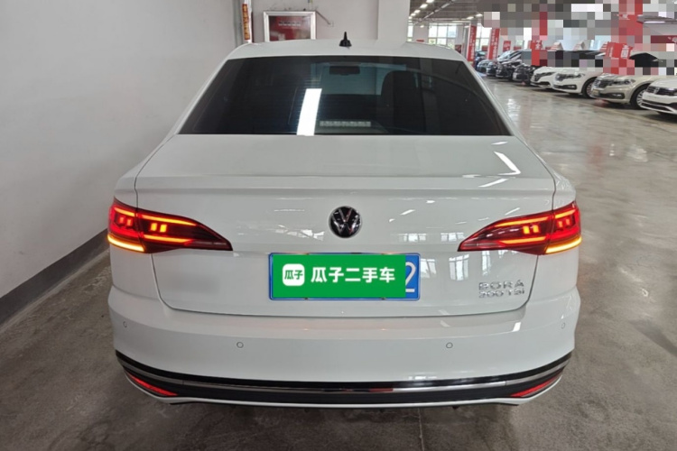 Volkswagen Bora 2023 صورة سيارة #4