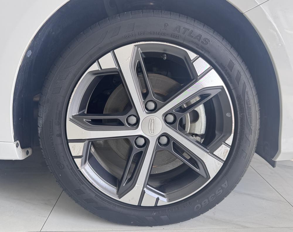 GEELY Emgrand L 2022 #7 GEELY Emgrand L 2022 صورة سيارة #7