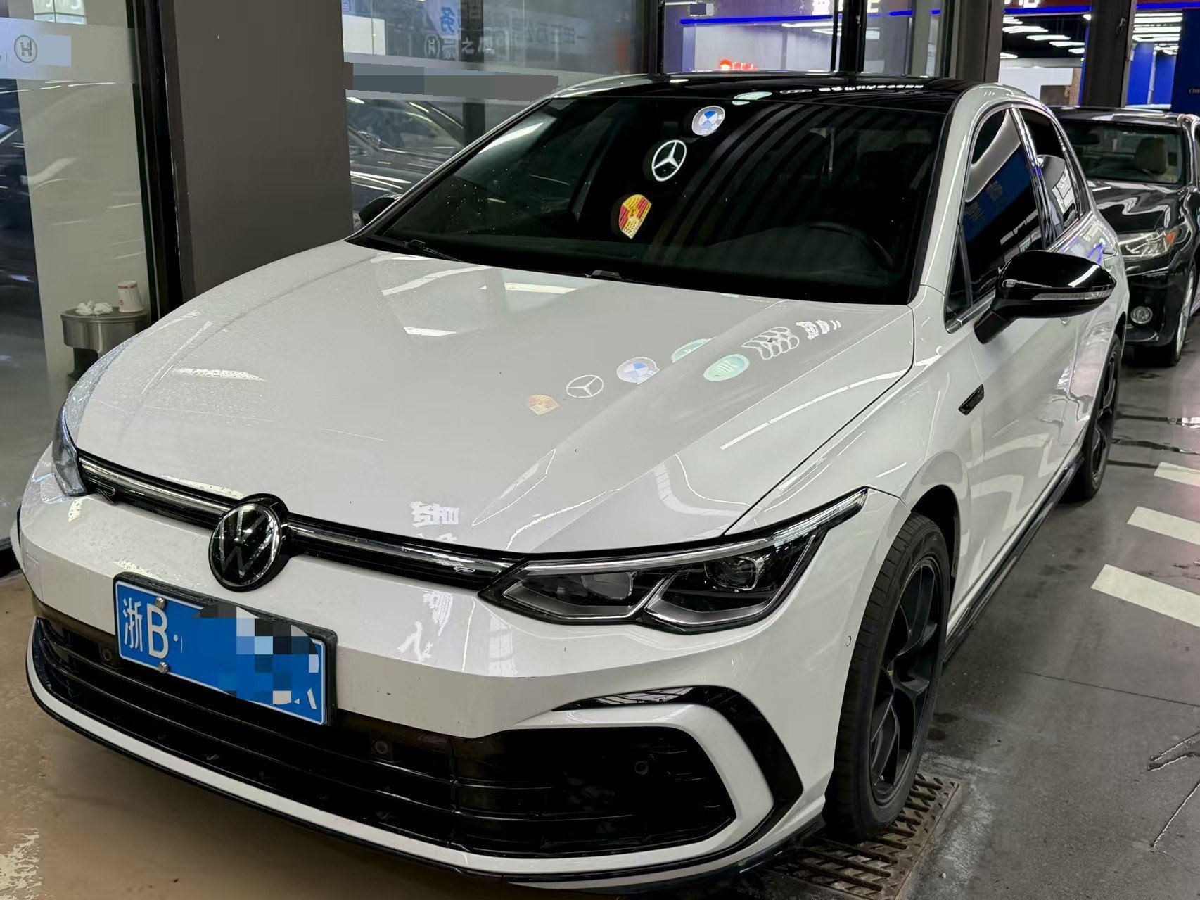 2022 immagine di auto 