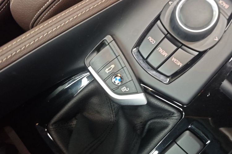 BMW X1 2018 car image #14